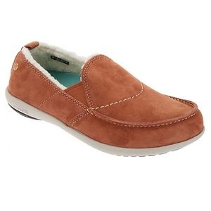 SPENCO ORTHOTIC SUEDE AND FAUX FUR LINED WOMENS SLIP ON SHOES, SIZE 10